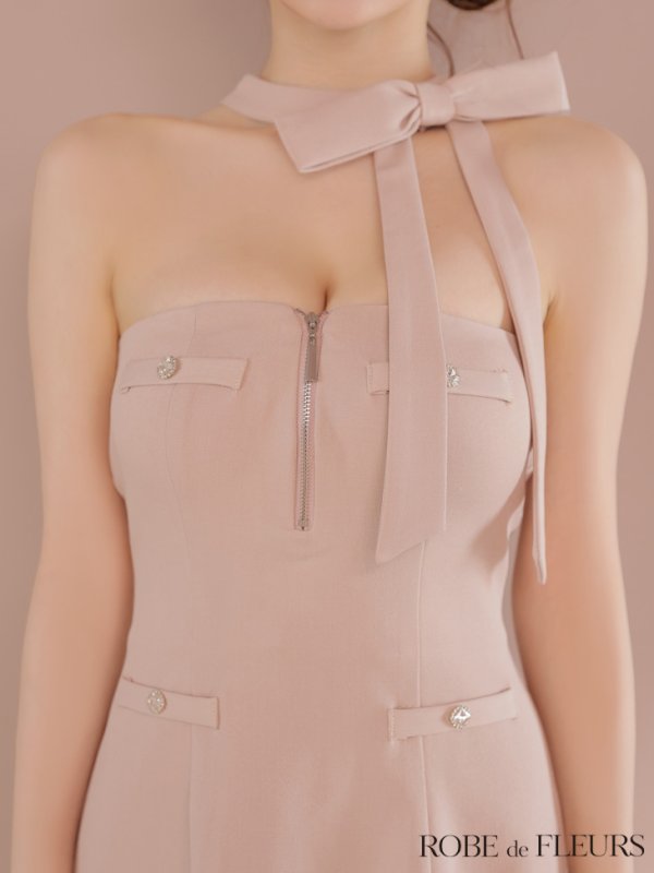 ピンクベージュ モデル：ももか　身長：156cm　着用サイズ：Sサイズ