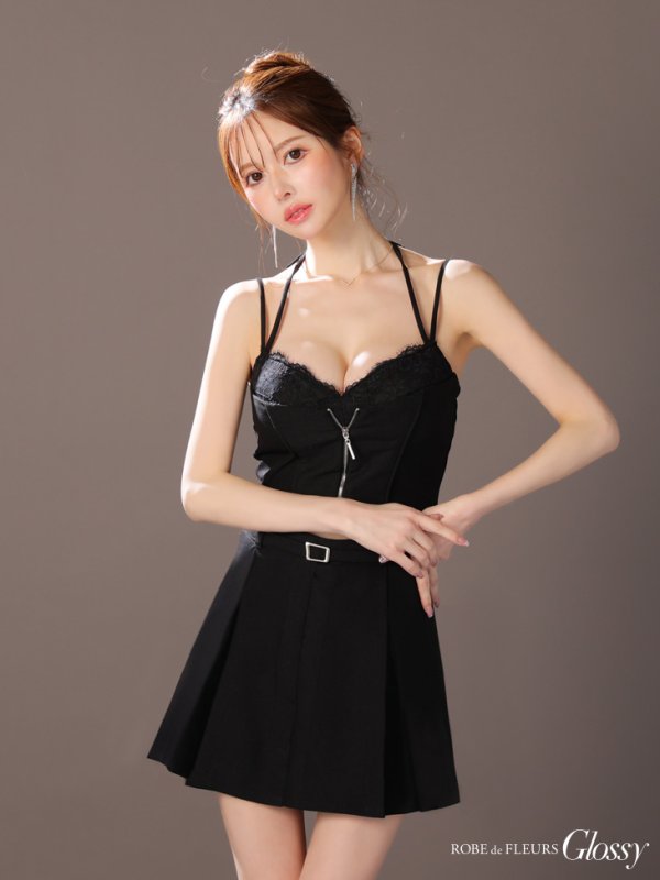 ブラック モデル：ゆめ　身長：160cm　着用サイズ：Sサイズ