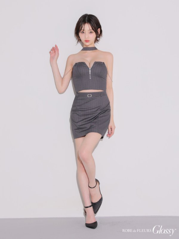 グレー モデル：りこ　身長：156cm　着用サイズ：Sサイズ