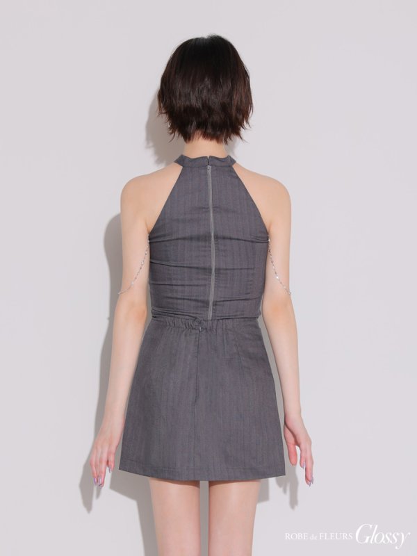 グレー モデル：りこ　身長：156cm　着用サイズ：Sサイズ