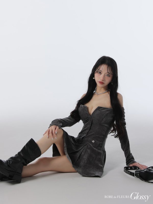 グレー モデル：まおちゃる　身長：158cm　着用サイズ：Sサイズ