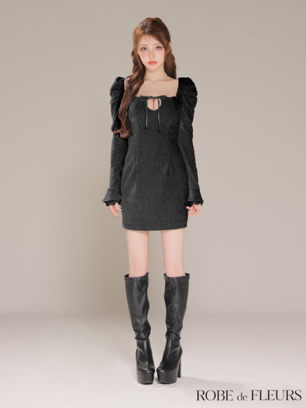 ブラック　モデル：ももか　身長：156cm　着用サイズ：Sサイズ