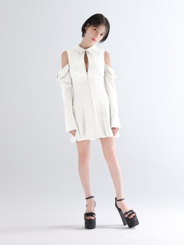 ホワイト　モデル：りこ　身長：156cm　着用サイズ：Sサイズ