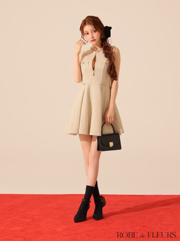 ホワイト　 モデル：ももか　身長：156cm　着用サイズ：Sサイズ