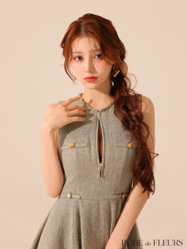 グレー　 モデル：ももか　身長：156cm　着用サイズ：Sサイズ