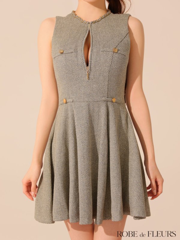 グレー　 モデル：ももか　身長：156cm　着用サイズ：Sサイズ