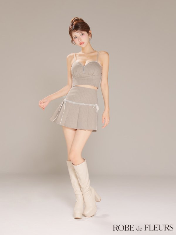 ベージュ　モデル：まりん　身長：164cm　着用サイズ：Sサイズ