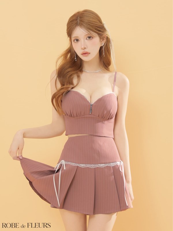 ピンク　モデル：まりん　身長：164cm　着用サイズ：Sサイズ