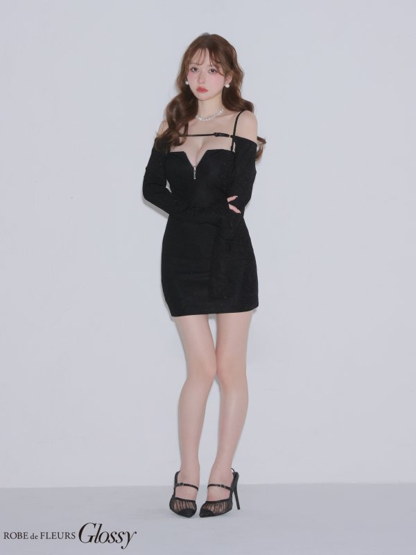 ブラック　モデル：ゆめ　身長：160cm　着用サイズ：Sサイズ