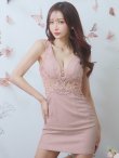 ピンクベージュ モデル：真優川咲　身長：158cm　着用サイズ：Sサイズ