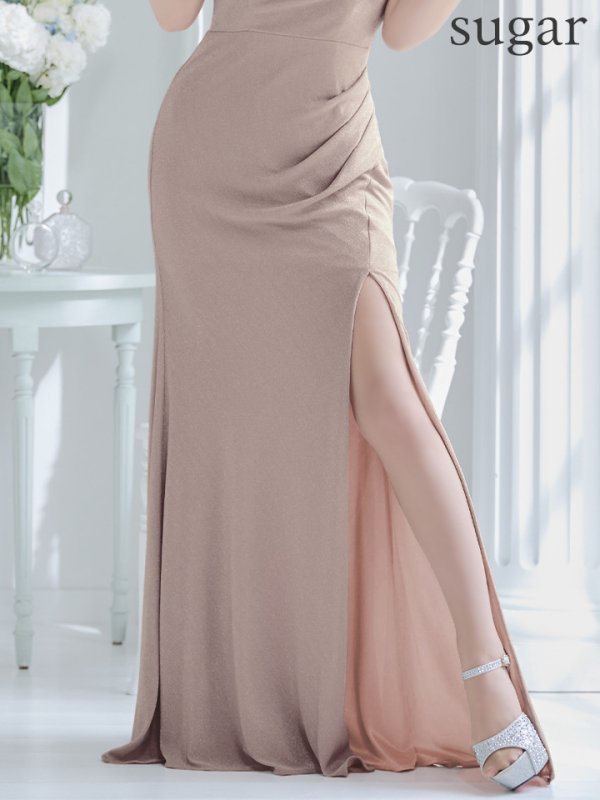 シャンパンローズ モデル:真優川咲 身長:158cm:Mサイズ