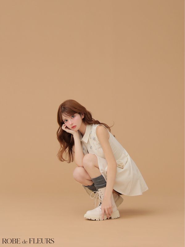 アイボリー モデル：まりん　身長：164cm　着用サイズ：Sサイズ