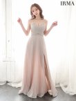 ピンクベージュ モデル：真優川咲　身長：158cm　着用サイズ：Sサイズ