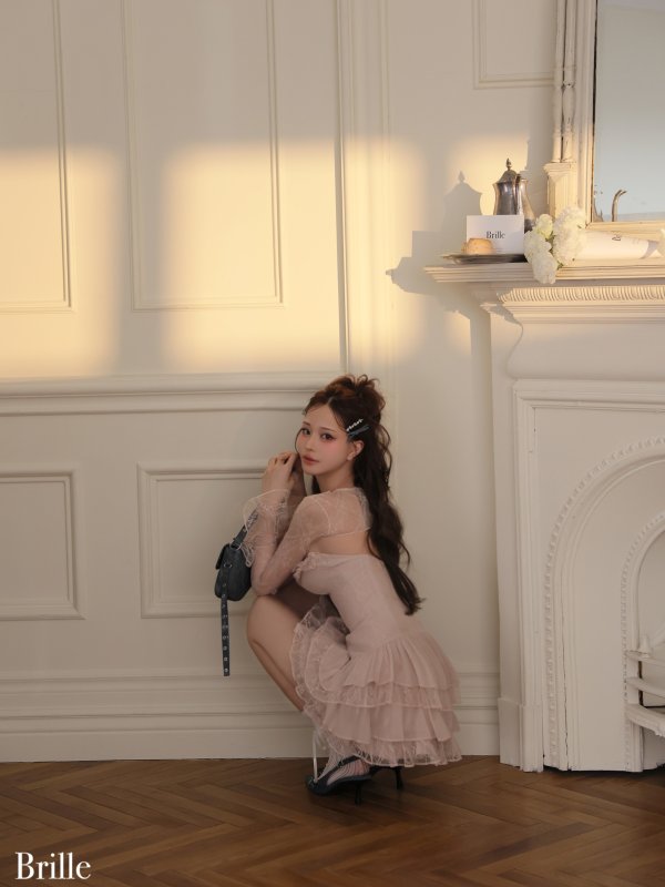 ピンクベージュ　モデル：れみれみ　身長：163cm　着用サイズ：Sサイズ