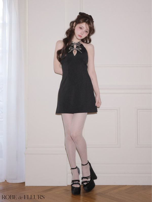 ブラック　モデル：ももか　身長：156cm　着用サイズ：Sサイズ