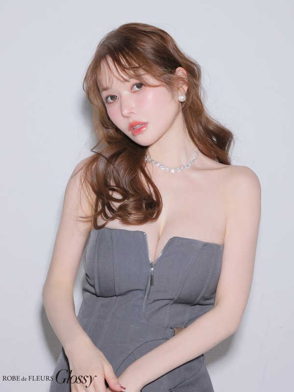 グレー　モデル：ゆめ　身長：160cm　着用サイズ：Sサイズ