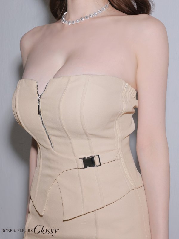 サンドベージュ　モデル：ゆめ　身長：160cm　着用サイズ：Sサイズ