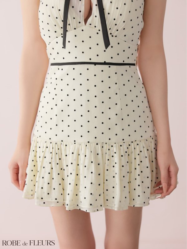 アイボリー モデル：まみ　身長：161cm　着用サイズ：Sサイズ