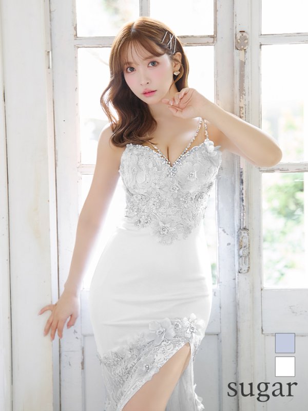 ホワイト モデル：三上悠亜　身長：159cm:Sサイズ