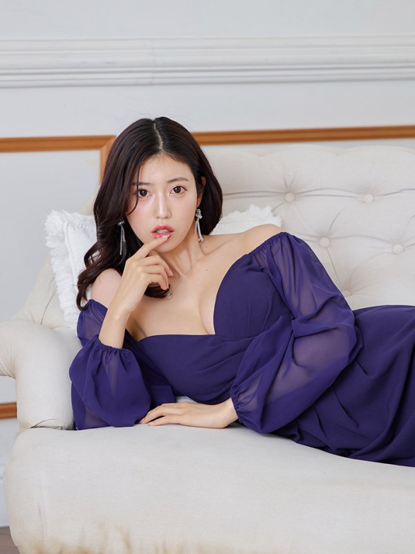 画像3: Lサイズあり【JEAN MACLEAN/ジャンマクレーン】オフショルダー/ シフォンスリーブ/ タック/ 膝丈/ ストレッチ/ タイト/ ミディアムドレス/ キャバドレス【HC02】 (3)