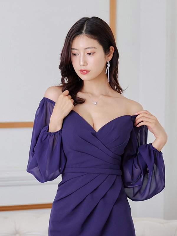 画像5: Lサイズあり【JEAN MACLEAN/ジャンマクレーン】オフショルダー/ シフォンスリーブ/ タック/ 膝丈/ ストレッチ/ タイト/ ミディアムドレス/ キャバドレス【HC02】 (5)