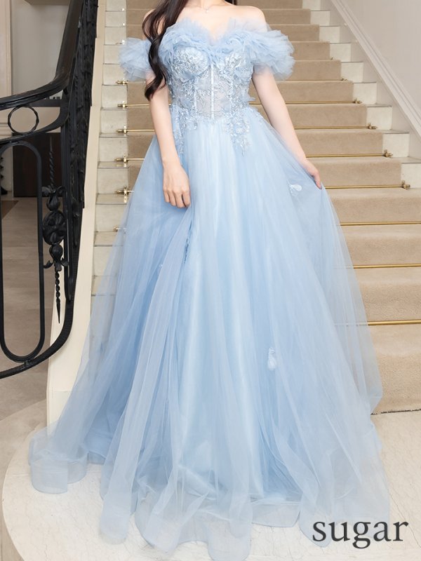 ブルー モデル:るな 身長:159cm 着用サイズ:Mサイズ