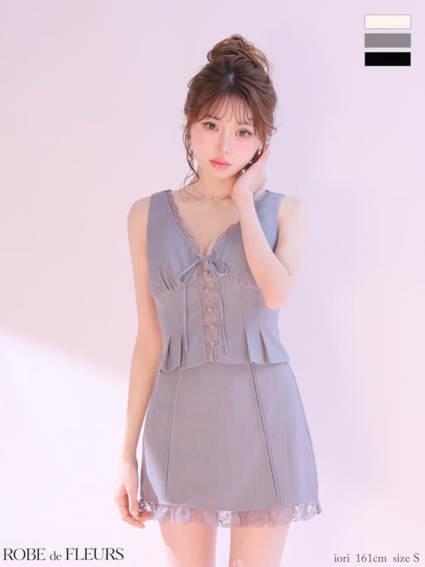 グレー　モデル：いおり　身長：161cm　着用サイズ：Sサイズ