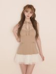 ベージュ　モデル：咲希　身長：164cm　着用サイズ：Sサイズ