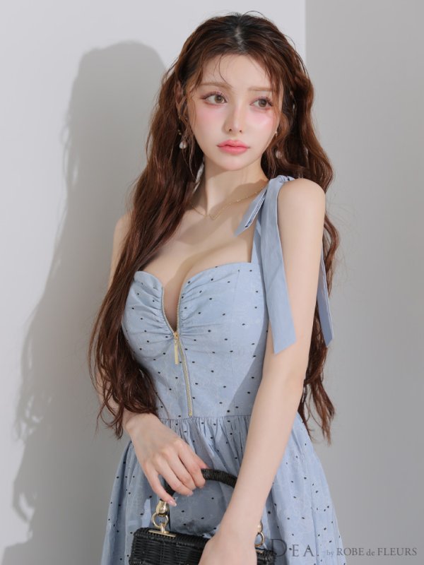 ブルー モデル:ももか 身長:156cm 着用サイズ:Sサイズ