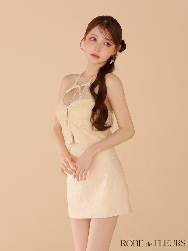 アイボリー モデル：ももか　身長：156cm　着用サイズ：Sサイズ