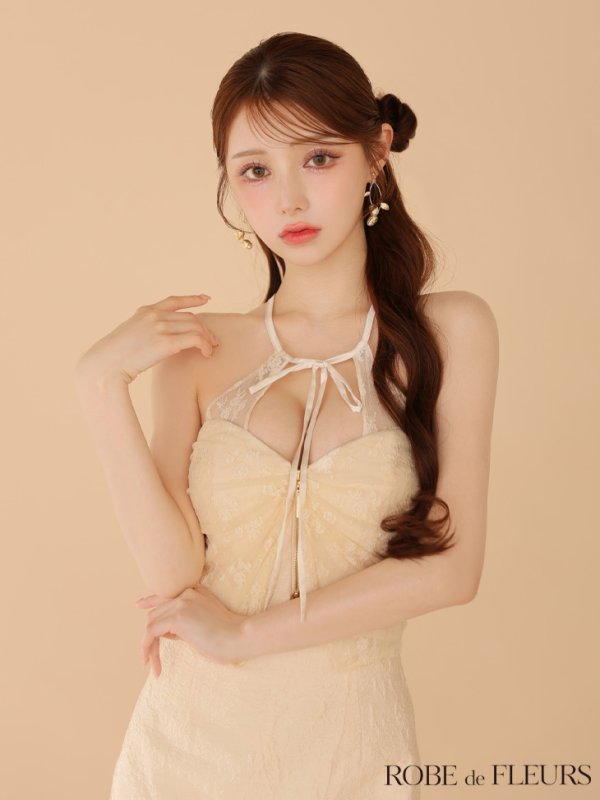 アイボリー モデル：ももか　身長：156cm　着用サイズ：Sサイズ