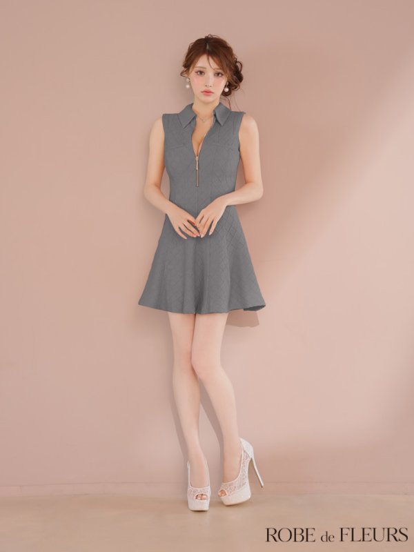 グレー モデル:ももか 身長:156cm 着用サイズ:Sサイズ