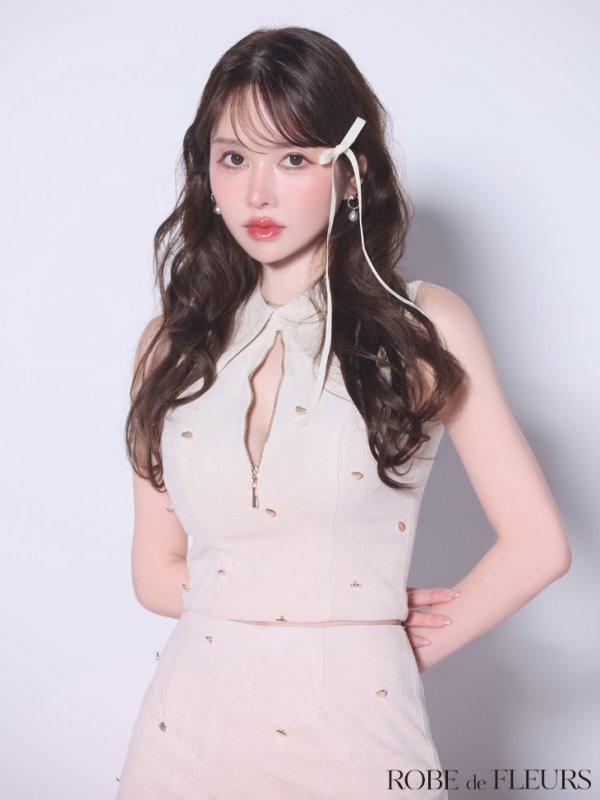 アイボリー モデル：ゆめ　身長：160cm　着用サイズ：Sサイズ