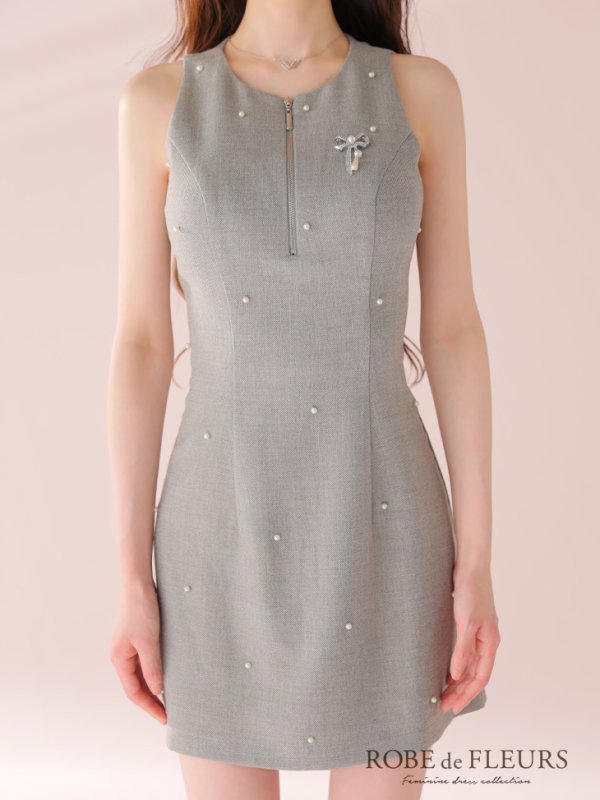 グレー モデル:るい 身長:161cm 着用サイズ:Sサイズ