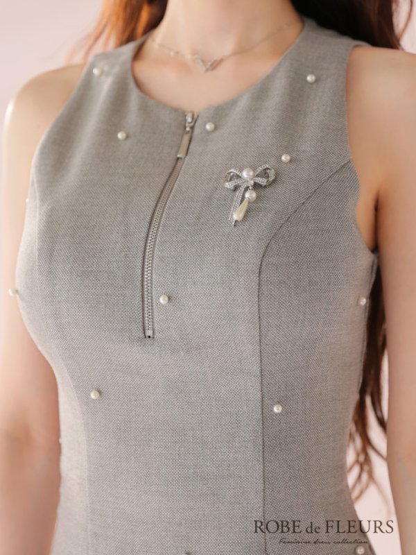 グレー モデル:るい 身長:161cm 着用サイズ:Sサイズ