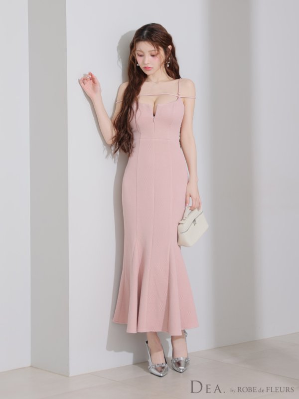 ピンク モデル:ももか 身長:156cm 着用サイズ:Sサイズ