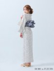 ブルー モデル：まみ　身長：161cm　着用サイズ：Fサイズ