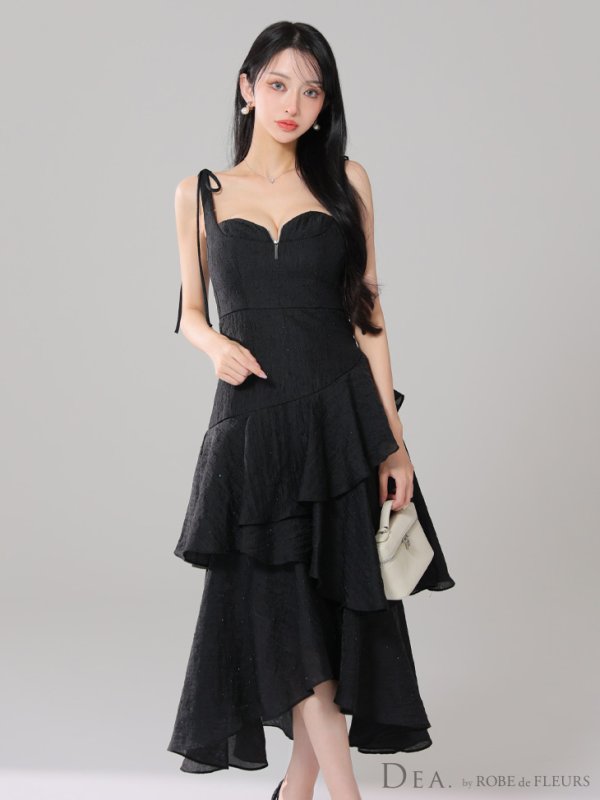 ブラック モデル:まおちゃる 身長:158cm 着用サイズ:Sサイズ