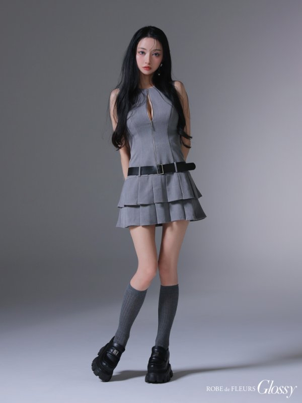 グレー モデル：まおちゃる　身長：158cm　着用サイズ：Sサイズ