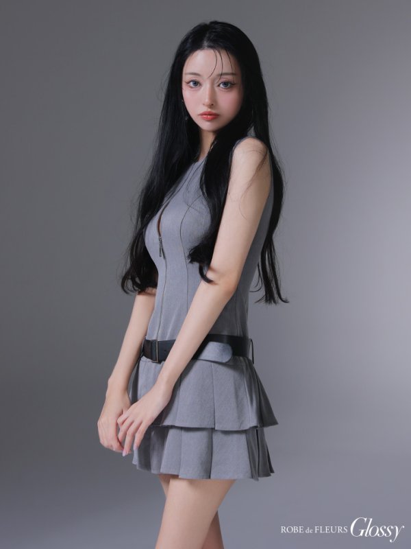 グレー モデル：まおちゃる　身長：158cm　着用サイズ：Sサイズ