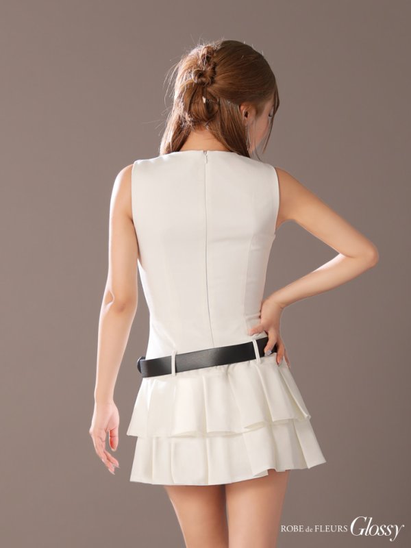 ホワイト モデル：ゆめ　身長：160cm　着用サイズ：Sサイズ