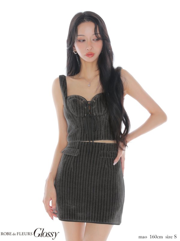 グレー　モデル：まおちゃる　身長：158cm　着用サイズ：Sサイズ