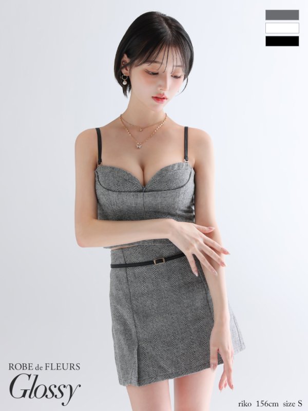 グレー　モデル：りこ　身長：156cm　着用サイズ：Sサイズ