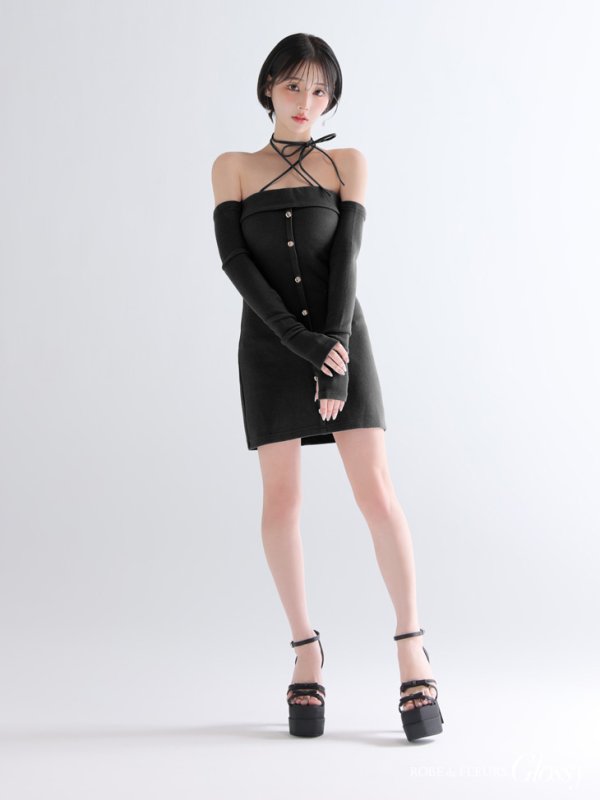 ブラック モデル:りこ 身長:156cm 着用サイズ:Sサイズ