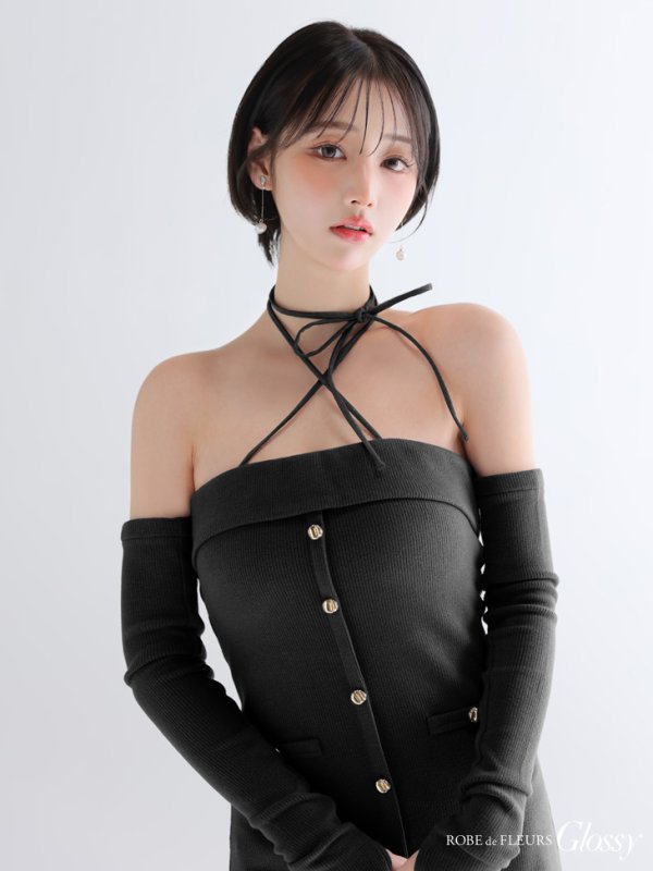 ブラック モデル:りこ 身長:156cm 着用サイズ:Sサイズ