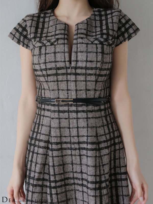 ブラウン　モデル：ももか　身長：156cm　着用サイズ：Sサイズ