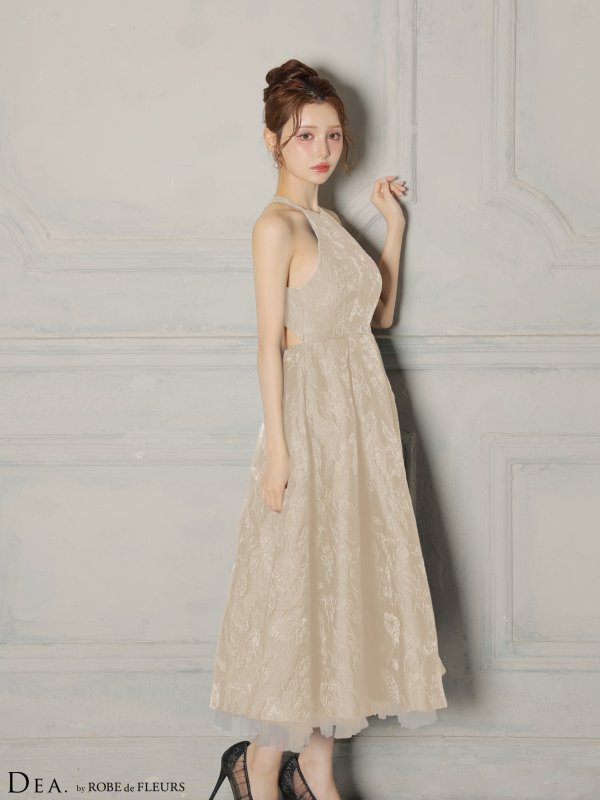 ベージュ　モデル：ももか　身長：156cm　着用サイズ：Sサイズ