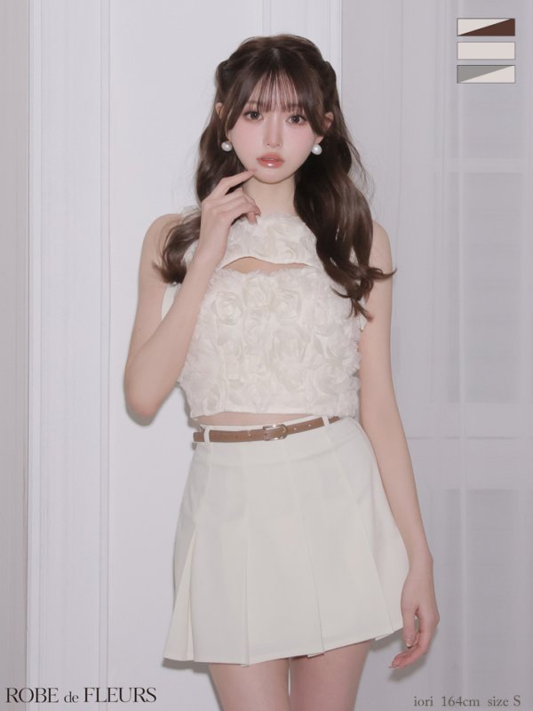 アイボリー×アイボリー　モデル：いおり　身長：164cm　着用サイズ：Sサイズ