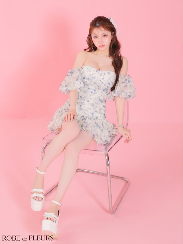 ブルー　モデル：ももか　身長：156cm　着用サイズ：Sサイズ