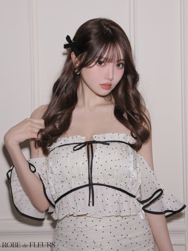 アイボリー　モデル：いおり　身長：164cm　着用サイズ：Sサイズ